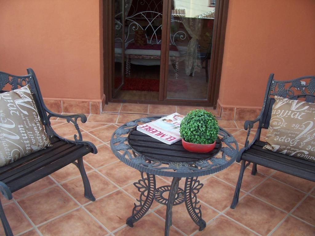 Laurel De La Reina Bed & Breakfast - Boutique La Zubia (Granada) Room photo