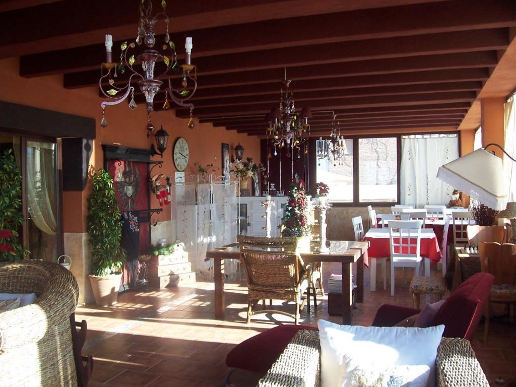Laurel De La Reina Bed & Breakfast - Boutique La Zubia (Granada) Room photo
